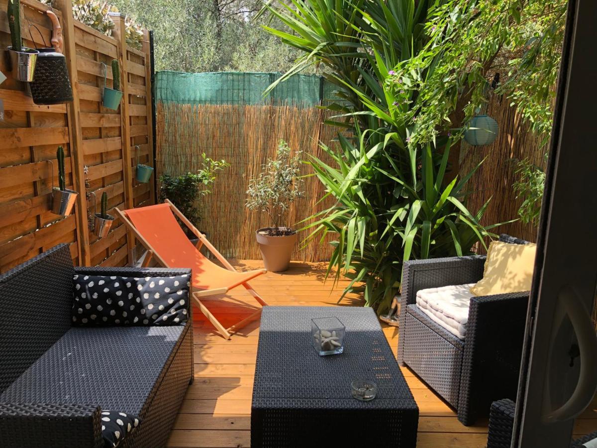Agreable T2 Traversant Rdc Avec Terrasse + Balcon+ Parking 2 Places Montpellier Exterior foto