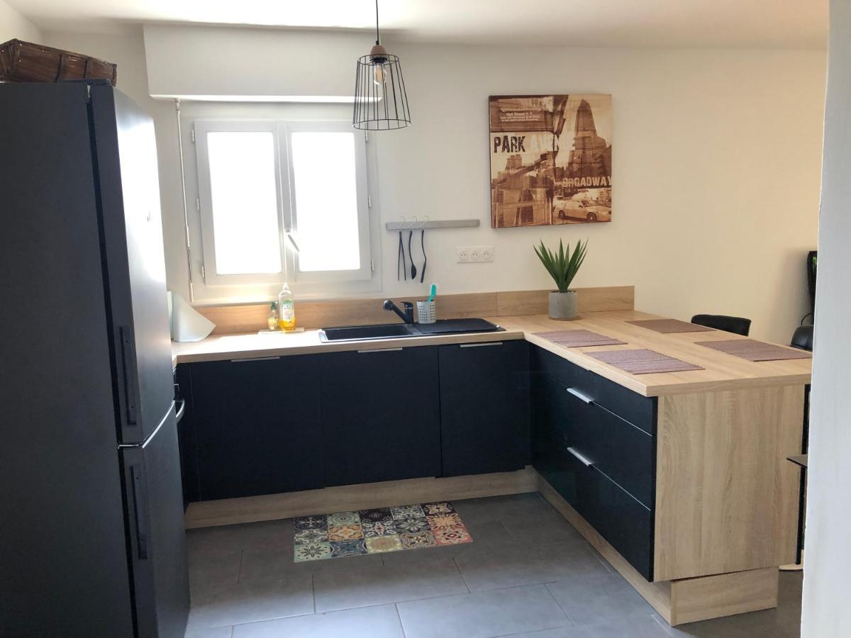 Agreable T2 Traversant Rdc Avec Terrasse + Balcon+ Parking 2 Places Montpellier Exterior foto
